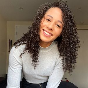 Meet your Posher, Jasmine